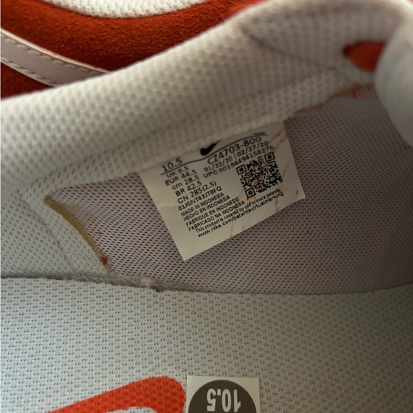 Nike Blazer Low Suede Sneakers - Picture 5 of 5